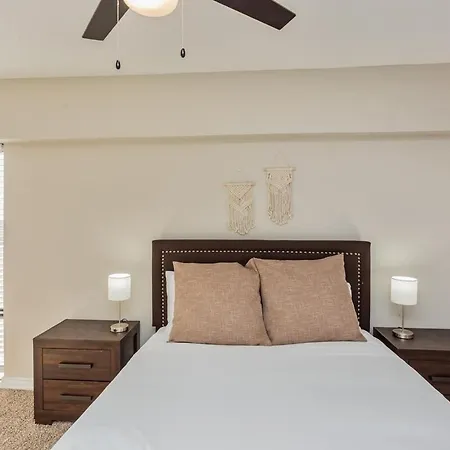 Bargain Memphis Apartment W Hdtv & Wifi Exterior photo